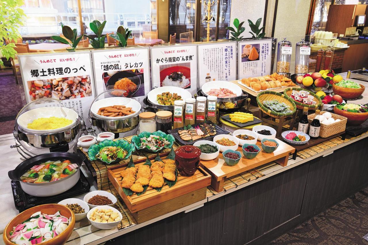 万代白银酒店